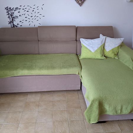 Emilija Apartments Privlaka بريفلاكا المظهر الخارجي الصورة